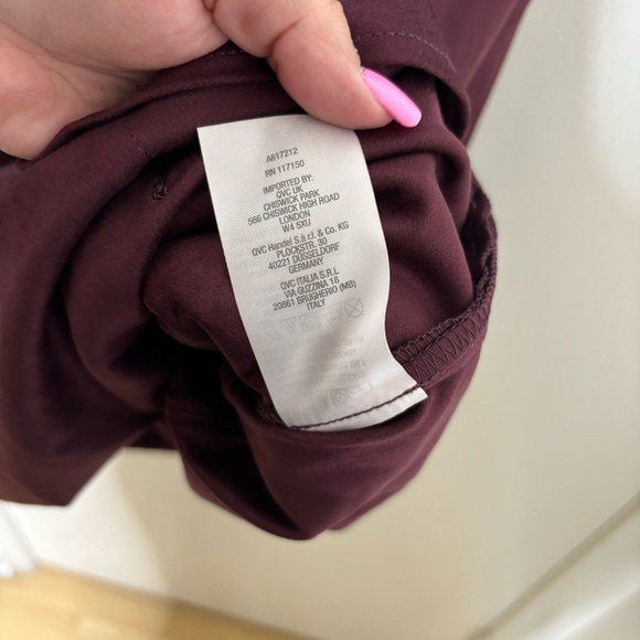 Belle Boho by Kim Gravel Faux Suede Zip Front Retro Poncho - Picture 6 of 7